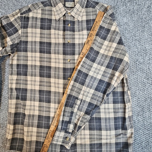 LL Bean Men's Traditonal Fit Green Biege Plaid‎ Shirt Sz Medium Dress - Picture 8 of 9